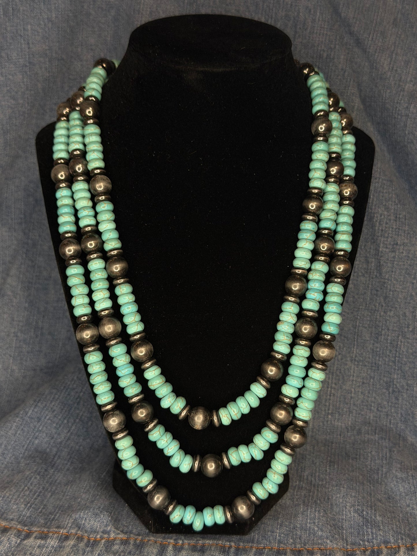 Three strand turquoise beaded necklace