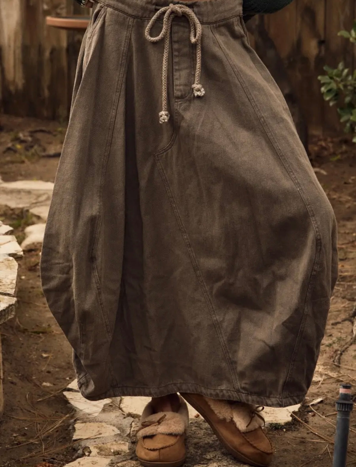 WASHED DENIM BALLOON SKIRT
