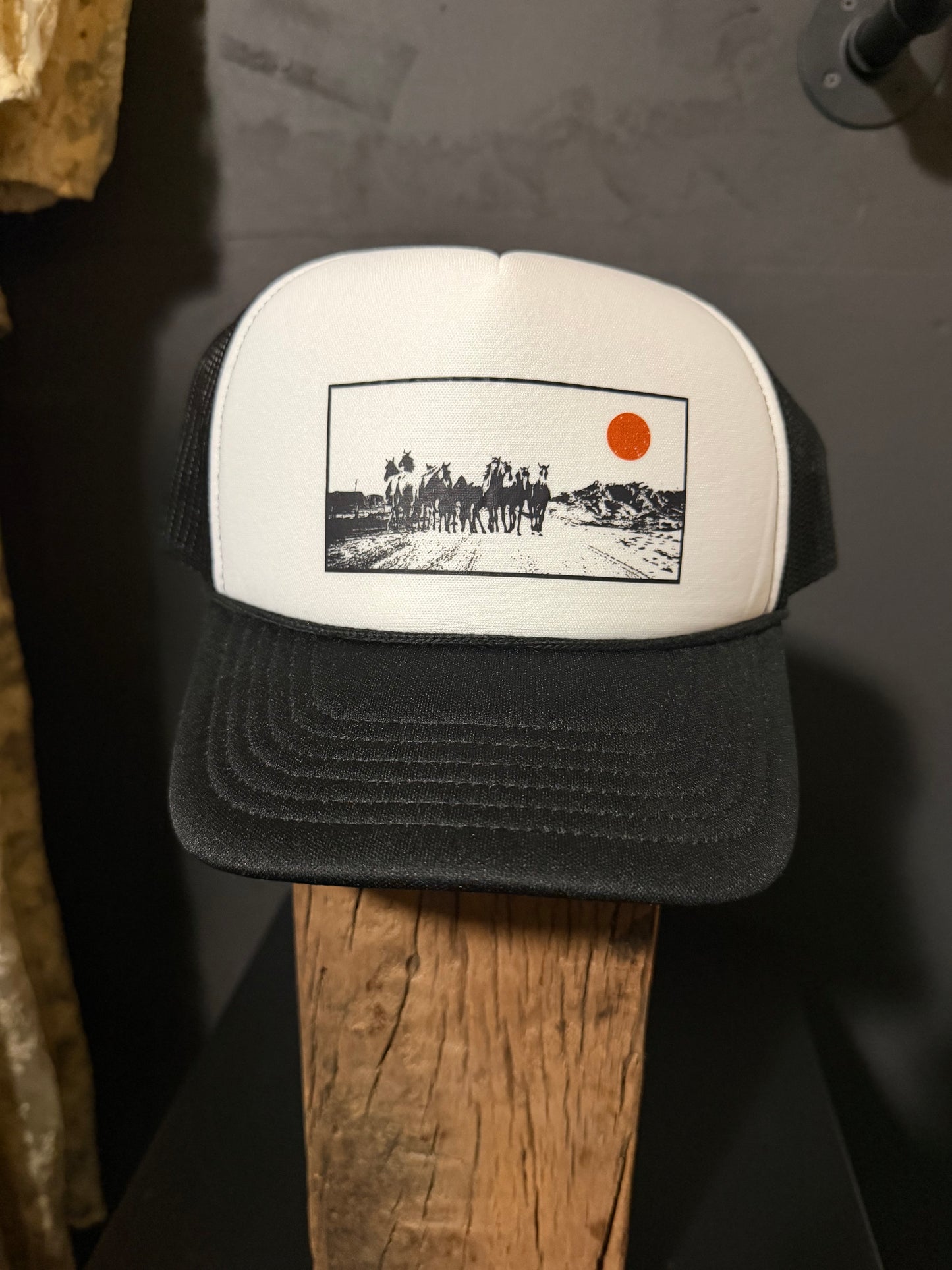 HORSE TRUCKER