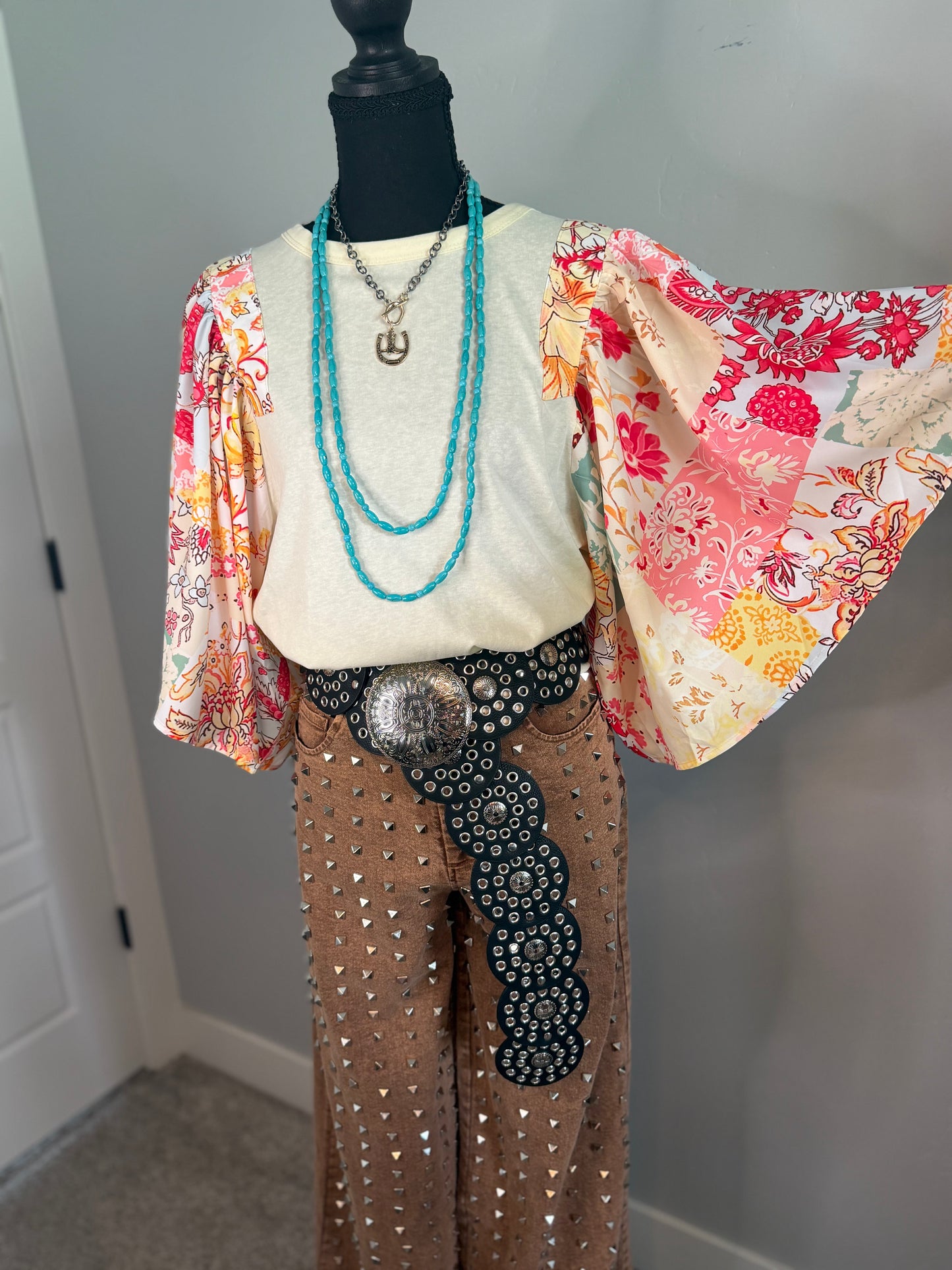 FLORAL PATCHWORK BLOUSE