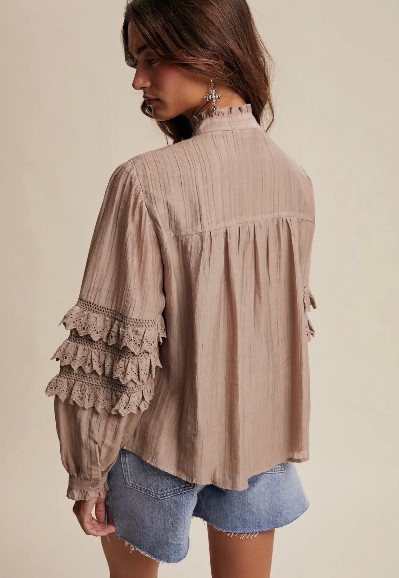 ASH MOCHA PINTUCK BLOUSE
