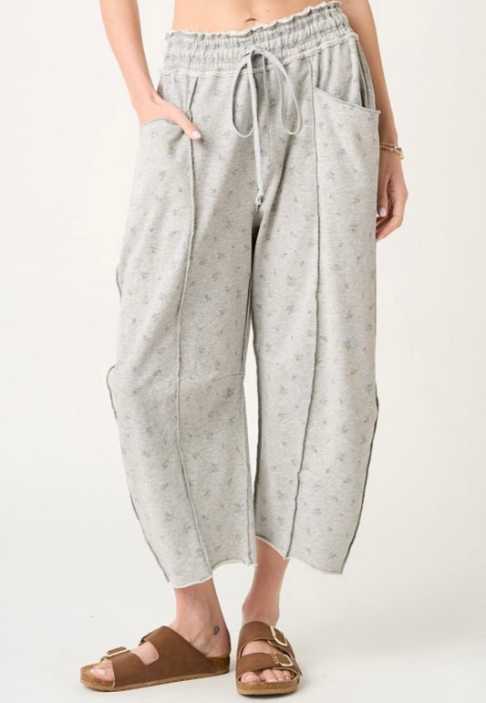 FLORAL BARREL PANTS