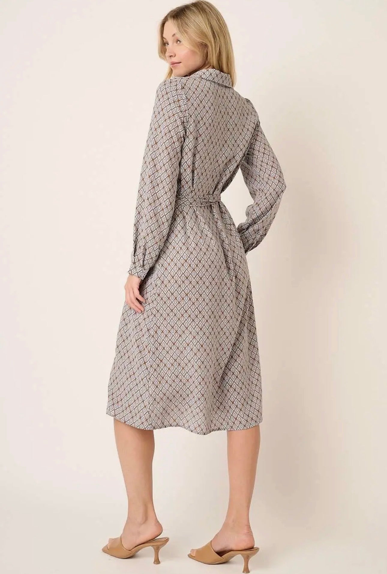 THE DUTTON DRESS