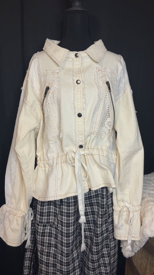 CREAM DENIM JACKET